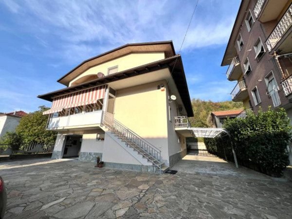 casa indipendente in vendita ad Acqui Terme