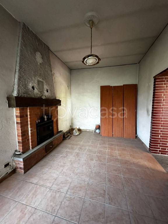 casa indipendente in vendita a Cavaglià