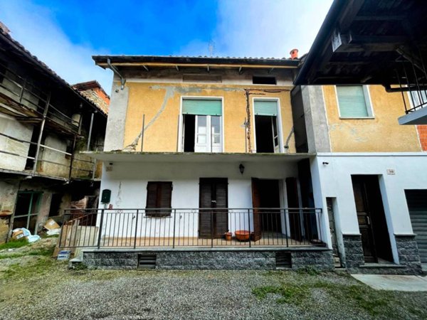 casa indipendente in vendita a Cavaglià