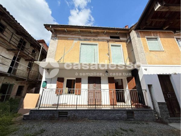 casa indipendente in vendita a Cavaglià