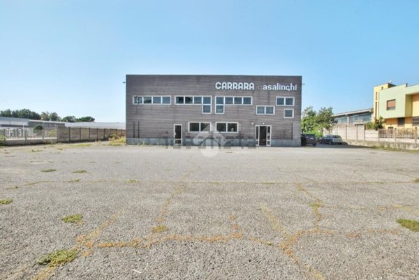 locale di sgombero in vendita a Cavaglià