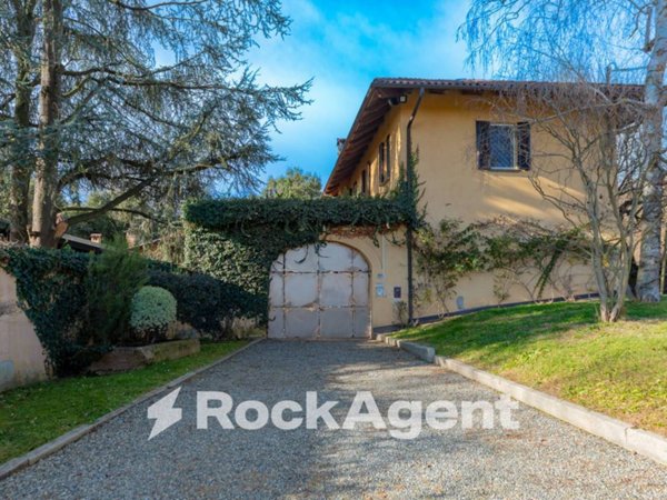 casa indipendente in vendita a Cavaglià