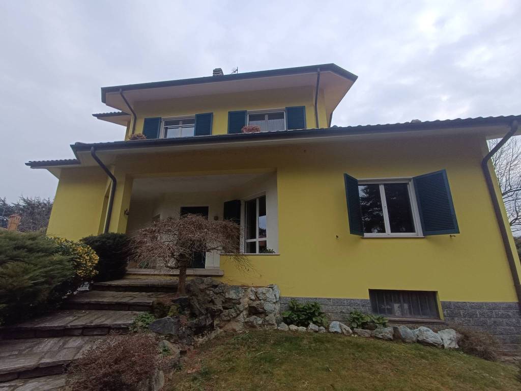 casa indipendente in vendita a Cavaglià