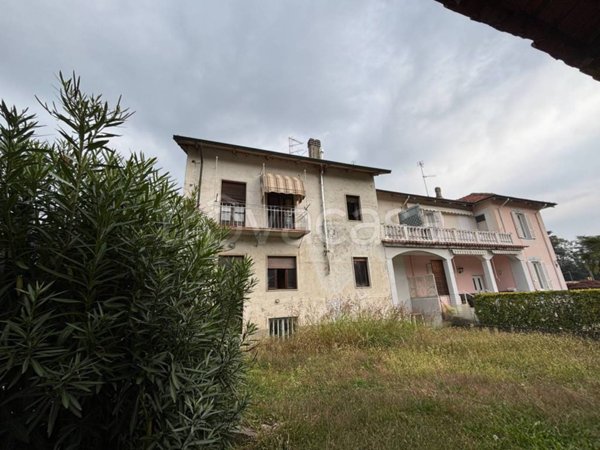 casa indipendente in vendita a Cavaglià