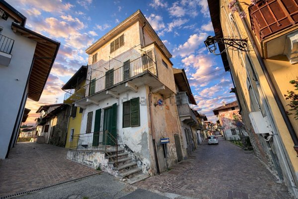 casa indipendente in vendita a Cavaglià