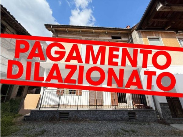 casa indipendente in vendita a Cavaglià