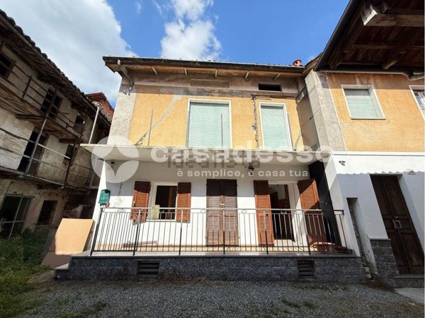 casa indipendente in vendita a Cavaglià