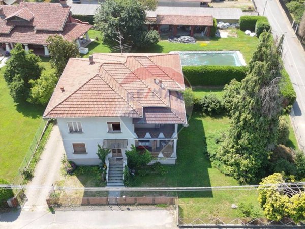 casa indipendente in vendita a Cerrione in zona Vergnasco