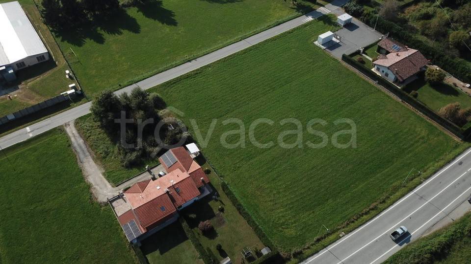 terreno agricolo in vendita a Cerrione