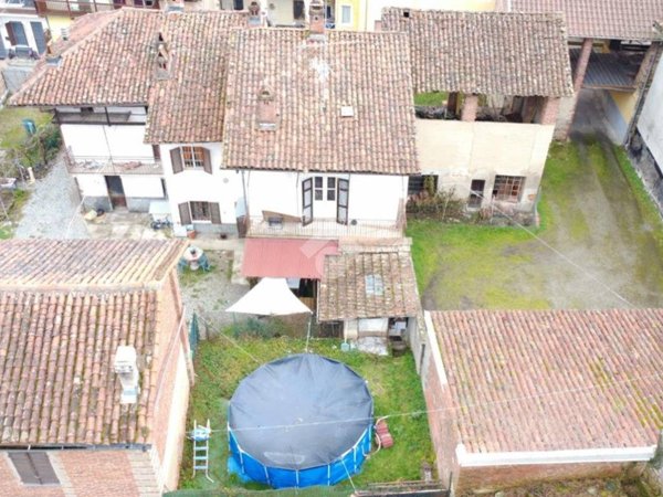 casa semindipendente in vendita a Cerrione