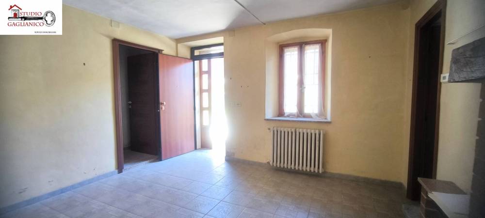 casa indipendente in vendita a Cerrione in zona Vergnasco
