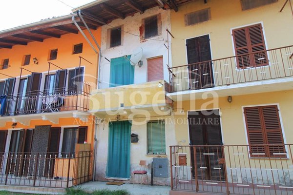 casa indipendente in vendita a Cerrione in zona Magnonevolo