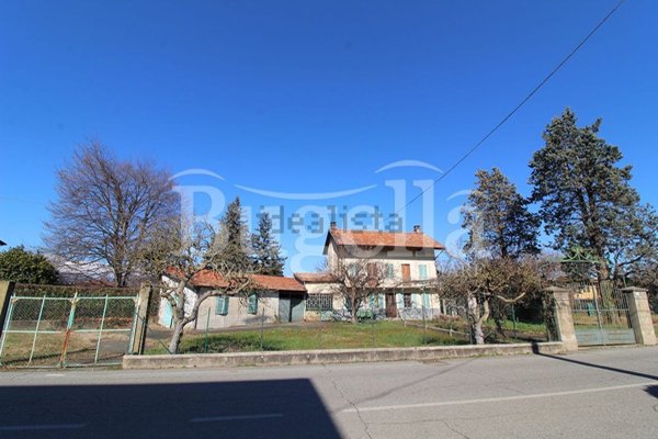 casa indipendente in vendita a Cerrione in zona Vergnasco