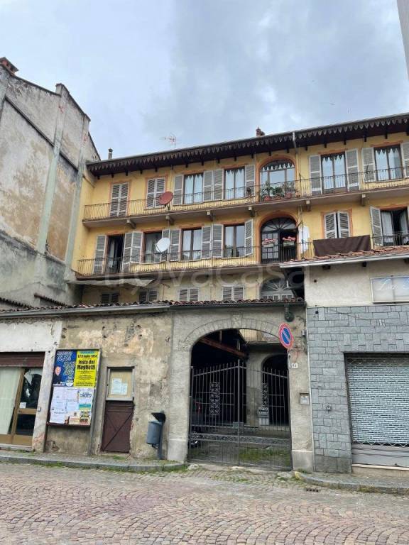 appartamento in vendita a Coggiola in zona Vico