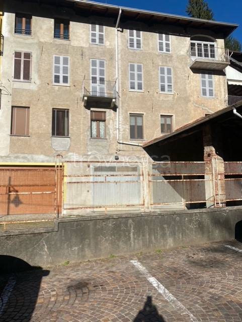 appartamento in vendita a Coggiola in zona Vico