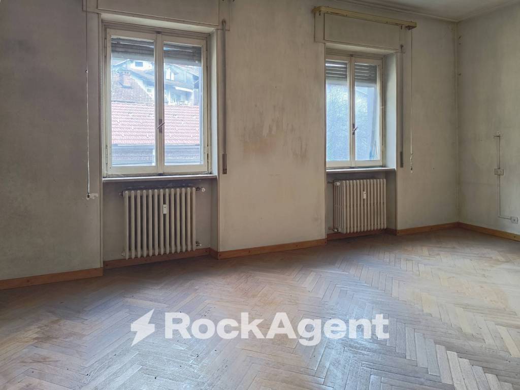 appartamento in vendita a Coggiola in zona Vico