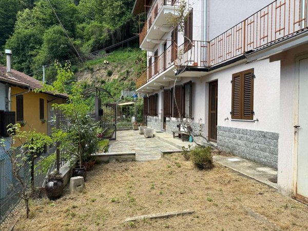 appartamento in vendita a Coggiola in zona Fervazzo