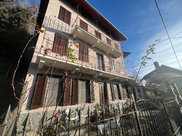 appartamento in vendita a Coggiola in zona Fervazzo