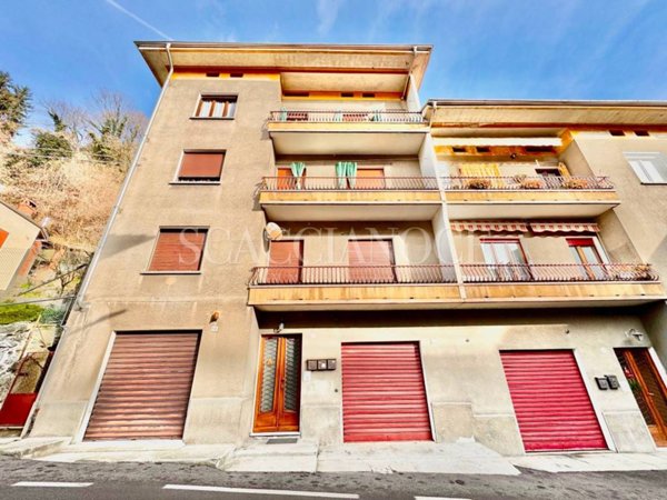 appartamento in vendita a Coggiola in zona Castello