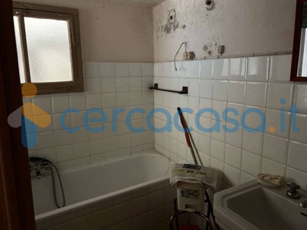 casa indipendente in vendita a Coggiola in zona Vico