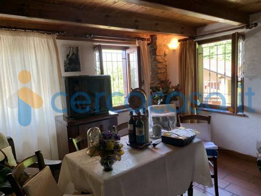 casa indipendente in vendita a Coggiola in zona Vico