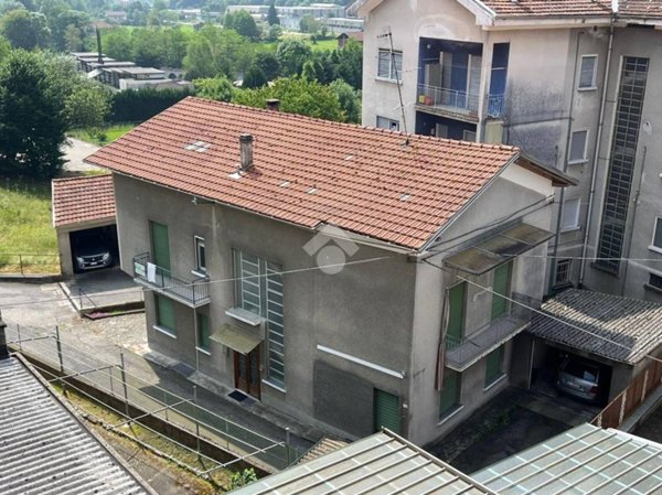 casa indipendente in vendita a Coggiola in zona Vico