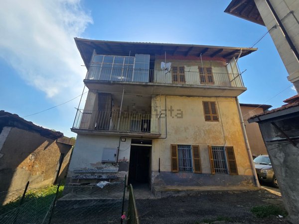appartamento in vendita a Coggiola in zona Fervazzo