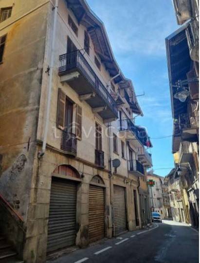 casa indipendente in vendita a Coggiola in zona Vico