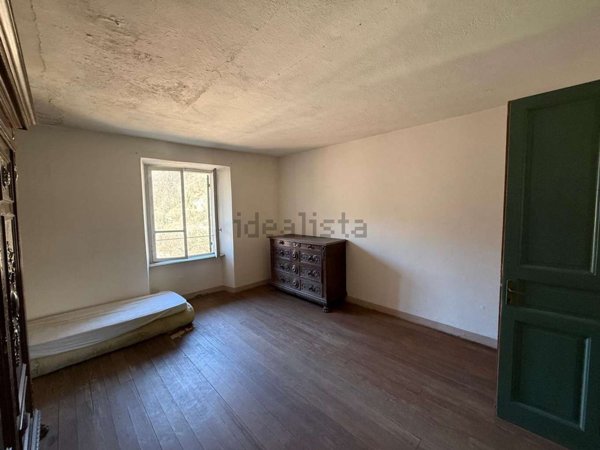 casa indipendente in vendita a Coggiola in zona Castello