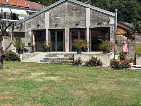 negozio in vendita a Coggiola in zona Vico