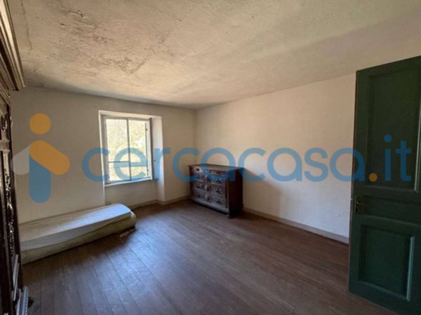 casa indipendente in vendita a Coggiola in zona Castello