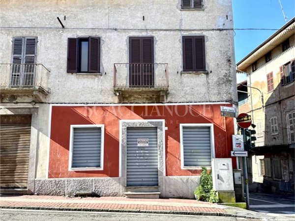 negozio in vendita a Cossato
