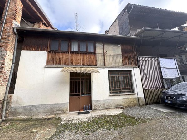 casa indipendente in vendita a Cossato