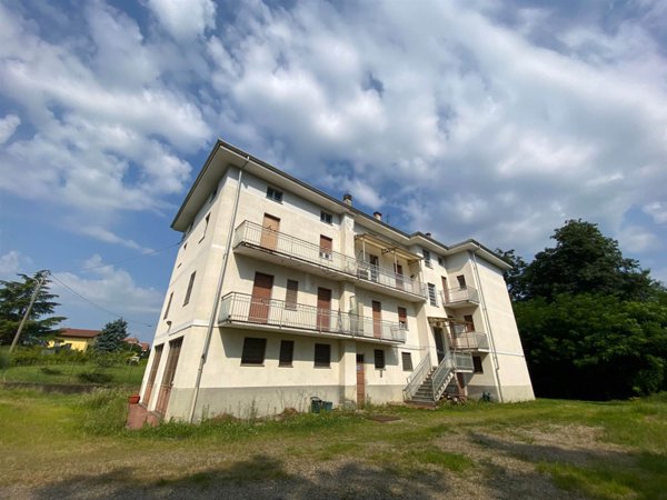 ufficio in vendita a Cossato