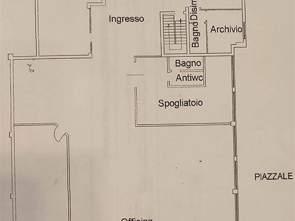 negozio in vendita a Cossato