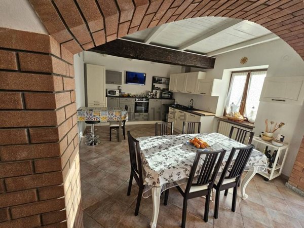 casa indipendente in vendita a Cossato