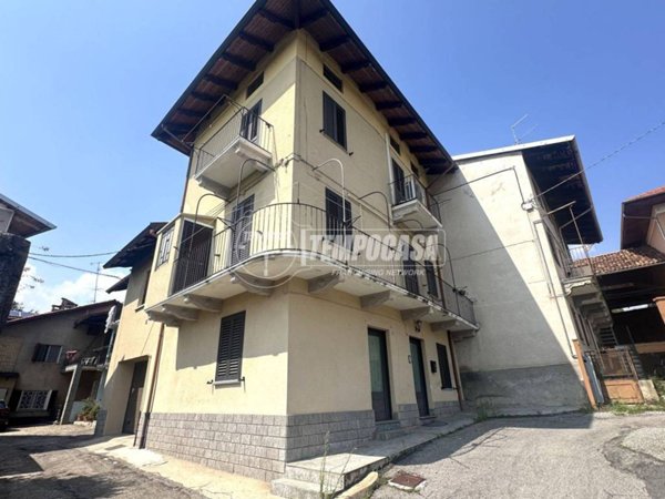 casa indipendente in vendita a Cossato
