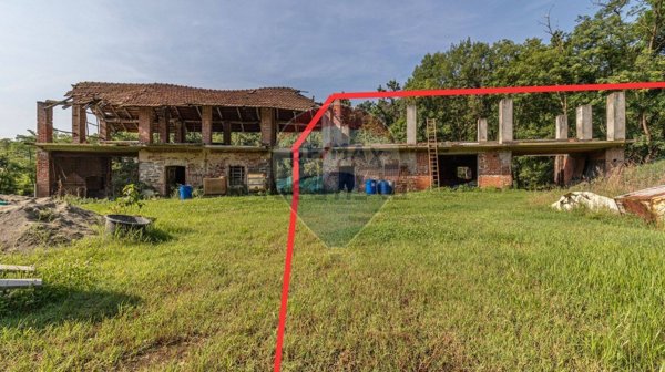 casa indipendente in vendita a Cossato in zona Castellengo