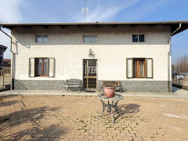 casa indipendente in vendita a Cossato