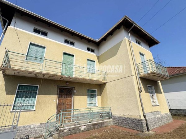 casa indipendente in vendita a Cossato
