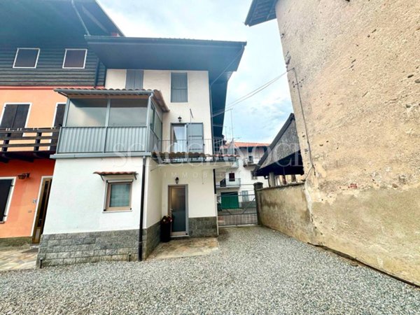 casa indipendente in vendita a Cossato