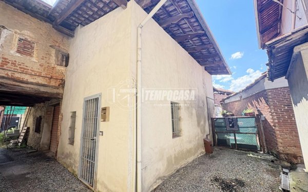 casa indipendente in vendita a Cossato