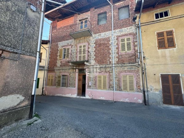 casa semindipendente in vendita a Cossato in zona Ronco