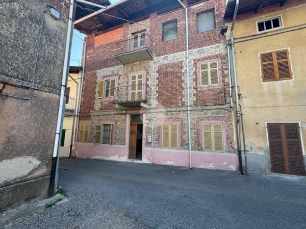 casa semindipendente in vendita a Cossato in zona Ronco