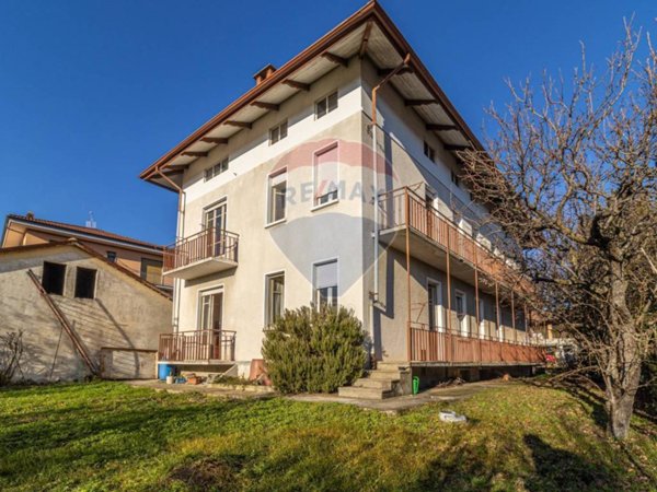 casa indipendente in vendita a Cossato