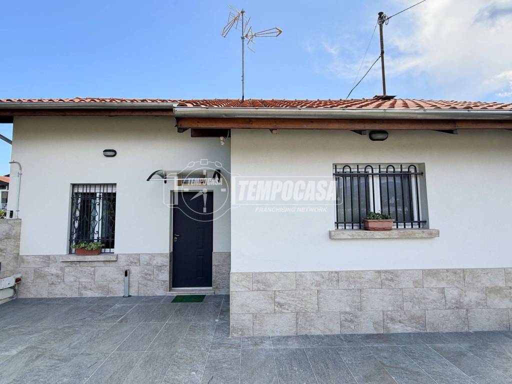 casa indipendente in vendita a Cossato