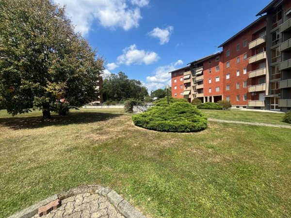 appartamento in vendita a Cossato in zona Lorazzo