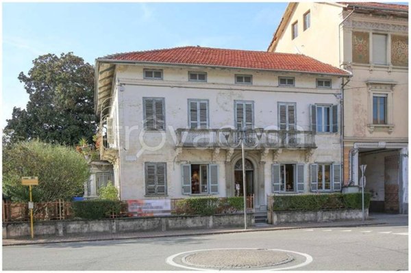 ufficio in vendita a Cossato