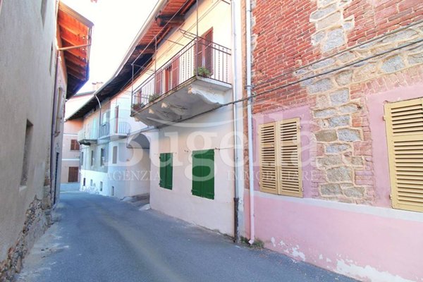 casa indipendente in vendita a Cossato