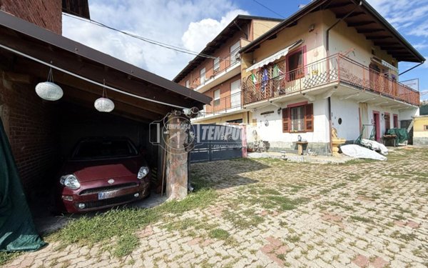 casa indipendente in vendita a Cossato